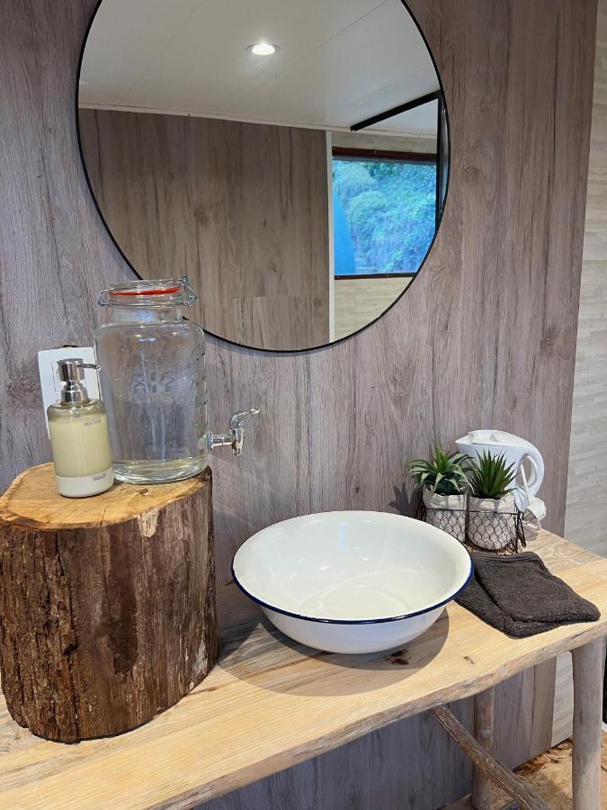 Hotel Bulle Time Flies - logement insolite Bouillon Esterno foto